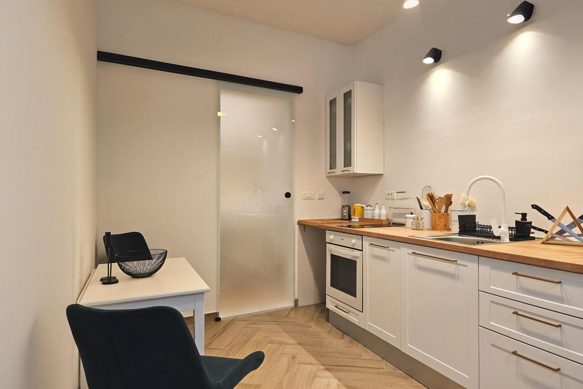 Sea And Retreat - Happy Apartman